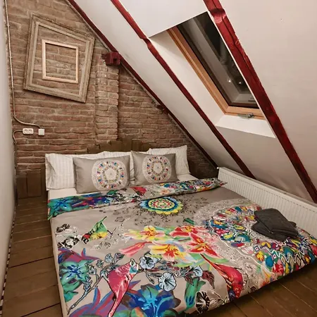 Casa Anne Boutique Брашов