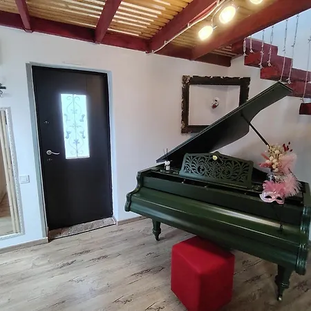 Casa Anne Boutique 4*